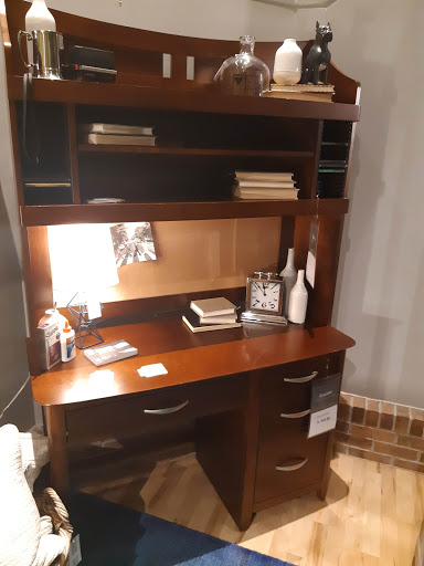 Furniture Store «Art Van Furniture - Kalamazoo (Portage)», reviews and photos, 550 Ring Rd, Portage, MI 49024, USA