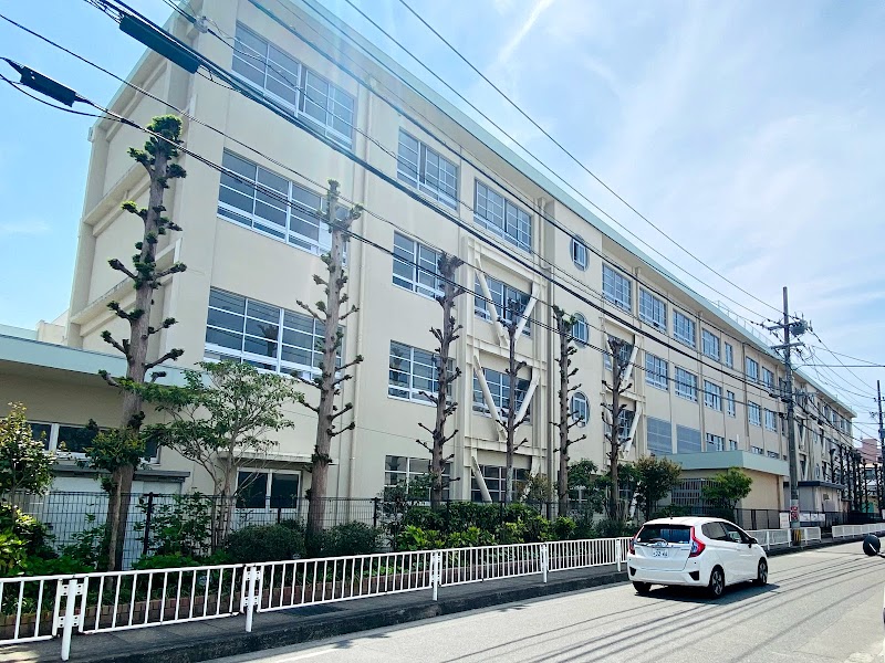 福岡市立宮竹小学校