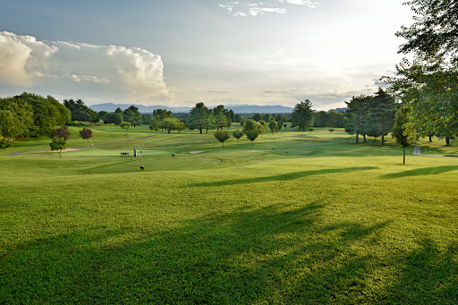 Golf Course «Blue Hills Golf Corporation», reviews and photos, 2002 Blue Hills Dr NE, Roanoke, VA 24012, USA