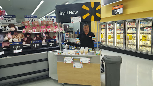 Department Store «Walmart Supercenter», reviews and photos, 1210 Mineral Wells Ave, Paris, TN 38242, USA