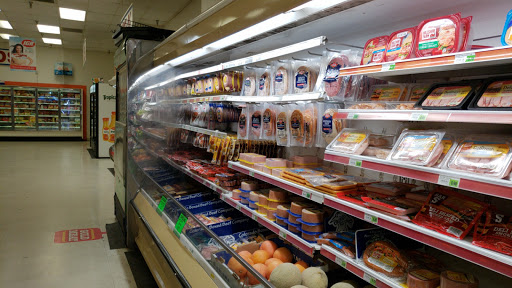 Supermarket «Kings Supermarket & Liquor», reviews and photos, 7562 US-192, Kissimmee, FL 34747, USA