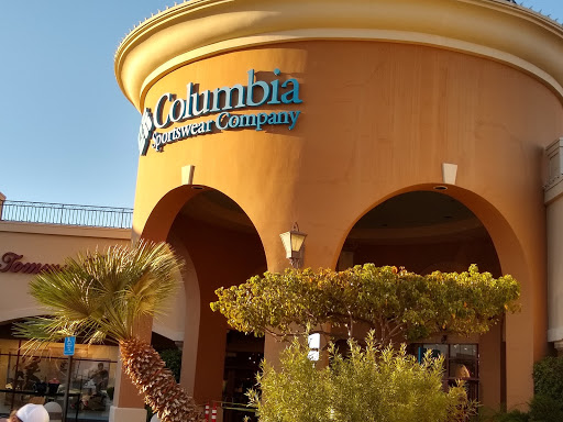 Sportswear Store «Columbia Sportswear Outlet Store at Cabazon Outlets», reviews and photos, 48750 Seminole Dr, Cabazon, CA 92230, USA