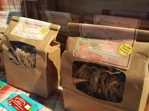 Winery «Thomas Family Winery», reviews and photos, 208 E 2nd St, Madison, IN 47250, USA