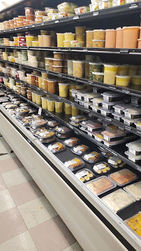 Grocery Store «Dutch-Way Farm Market - Schaefferstown», reviews and photos, 2495 Stiegel Pike, Schaefferstown, PA 17088, USA