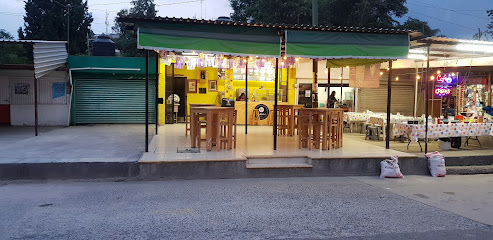 Pizzería La Soledad - Primero de Mayo 88, Zona Centro, 38600 Acámbaro, Gto., Mexico