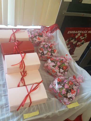 Florist «Crystals Flower and Gift Shop», reviews and photos, 4313 Nannie Helen Burroughs Ave NE, Washington, DC 20019, USA