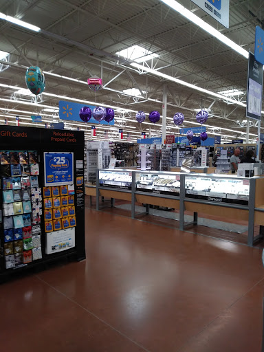 Department Store «Walmart Supercenter», reviews and photos, 109 22nd St, Hondo, TX 78861, USA