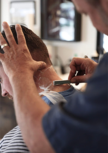 Barber Shop «The Den Barber Shop & Shave Parlor», reviews and photos, 1854 S Coast Hwy #1, Laguna Beach, CA 92651, USA