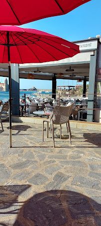 Atmosphère du Restaurant de poisson L'Amphitryon à Collioure - n°3