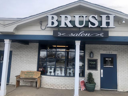 Beauty Salon «J Klips Family Hair care», reviews and photos, 2944 E Highland Rd, Highland Charter Twp, MI 48356, USA