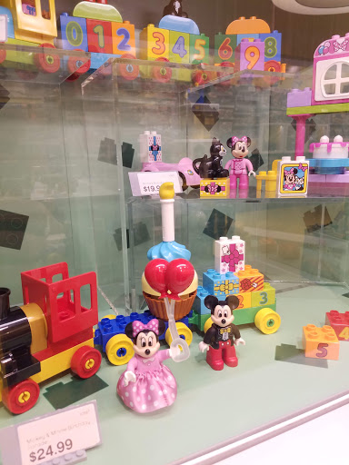 Toy Store «The LEGO Store», reviews and photos, 210 Andover St #169C, Peabody, MA 01960, USA