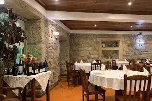 Restaurante O Ferrinho image