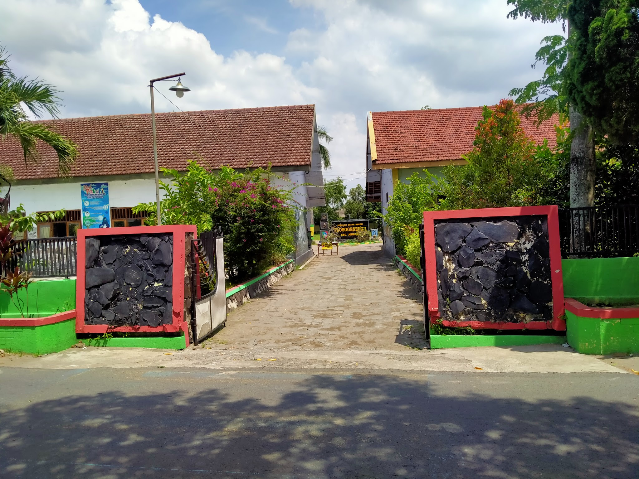 Foto SD  Negeri Plosogeneng 1, Kab. Jombang