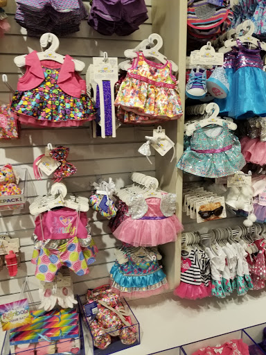 Toy Store «Build-A-Bear Workshop», reviews and photos, 4130 Summit Plaza Dr, Louisville, KY 40241, USA
