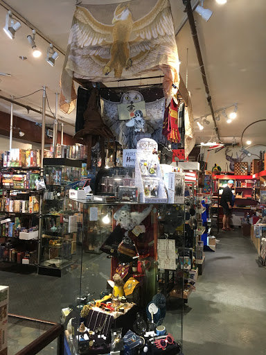 Magic shops in Montreal