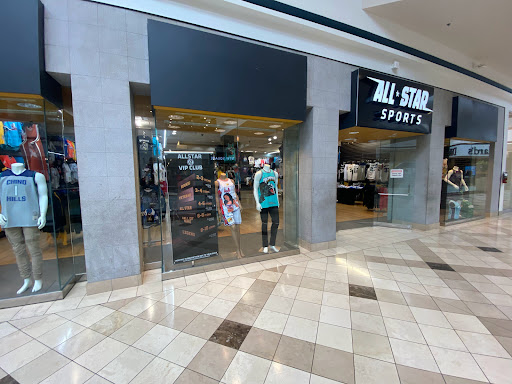 Shopping Mall «Four Seasons Town Centre», reviews and photos, 410 Four Seasons Town Centre, Greensboro, NC 27407, USA