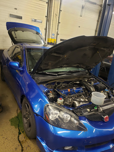 Auto Repair Shop «Hogan & Sons Tire and Auto», reviews and photos, 46970 Community Plaza, Sterling, VA 20164, USA