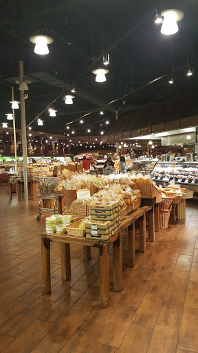 Grocery Store «The Fresh Market», reviews and photos, 1500 Peachtree Industrial Blvd, Suwanee, GA 30024, USA