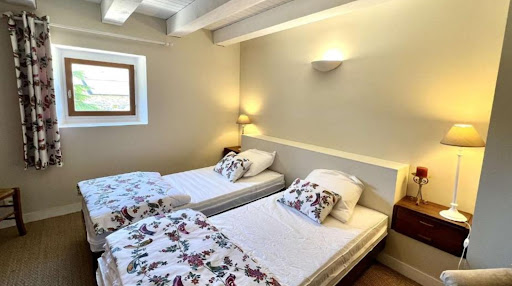 Photo 1 - Mane Casse