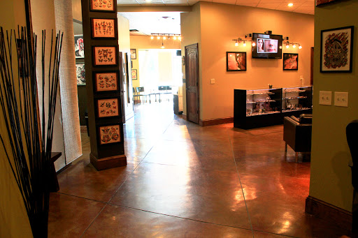 Body Piercing Shop «Born This Way Body Arts», reviews and photos, 7419 Middlebrook Pike #105, Knoxville, TN 37909, USA