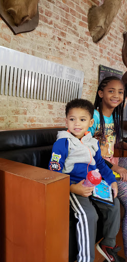 Barber Shop «Old Familiar Barber Shop, LLC», reviews and photos, 116 Parsons Ave, Columbus, OH 43205, USA