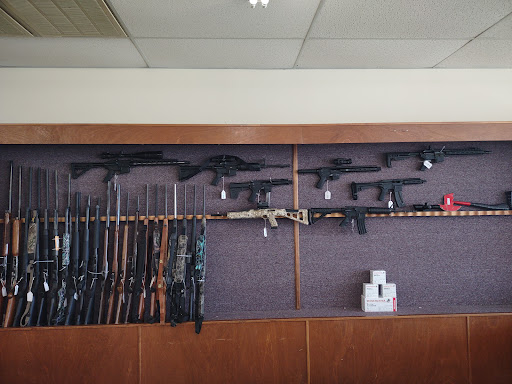 Pawn Shop «Palmetto Gold & Pawn», reviews and photos, 1722 Broad River Rd # A, Columbia, SC 29210, USA