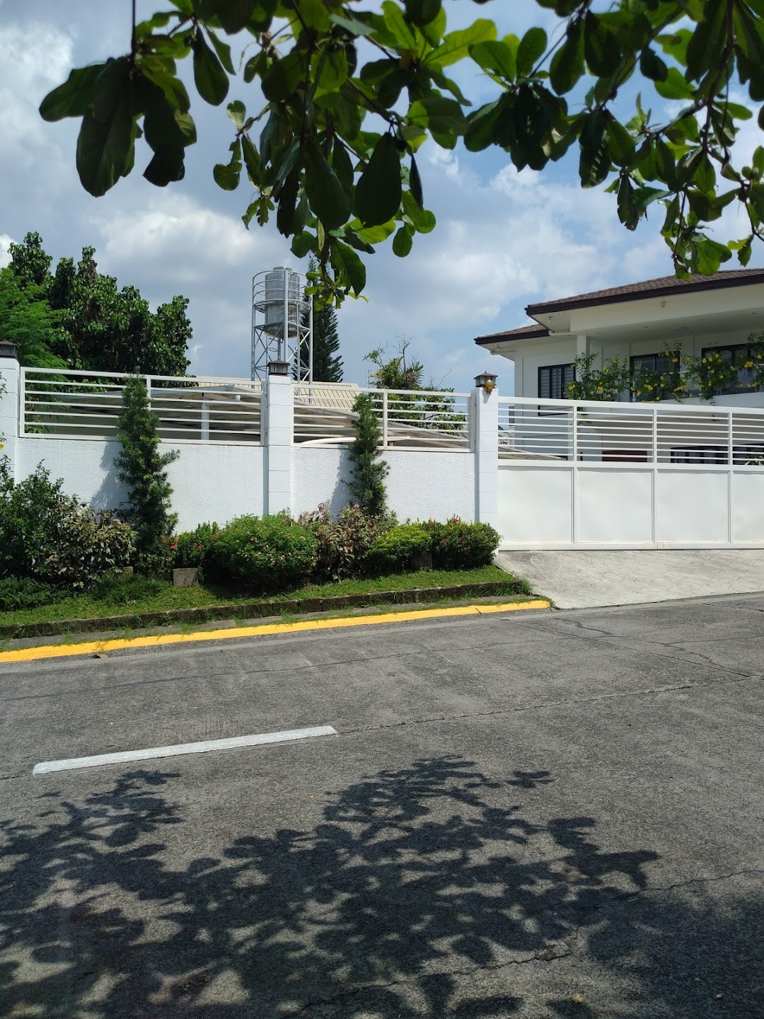 Filinvest 2 Clubhouse