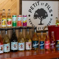 Petit et Fils - Verger et Cidrerie in La Vallée-du-Richelieu, Québec - 4.30 star rating