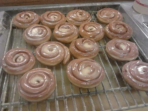 Donut Shop «Missing Hole Donut Shop», reviews and photos, 11572 Merritt St, Castroville, CA 95012, USA