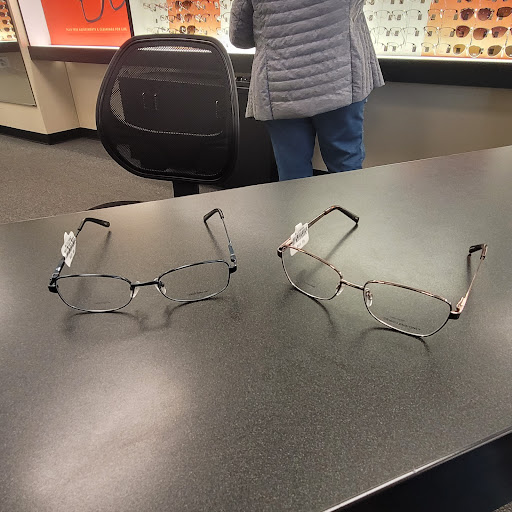 Shopping Mall «Southland Four Seasons Shopping Center», reviews and photos, 600 Clairton Blvd, Pittsburgh, PA 15236, USA