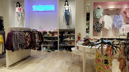 Clothing Store «Forever 21», reviews and photos, 602 Briarwood Cir D101, Ann Arbor, MI 48108, USA