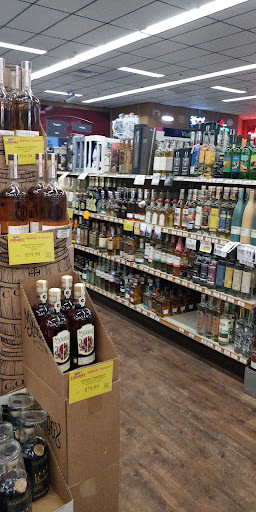 Liquor Store «Julios Liquor», reviews and photos, 140 Turnpike Rd, Westborough, MA 01581, USA