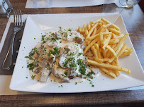 Sauce aux champignons du Restaurant Aux Trois Goûts - Cronenbourg à Strasbourg - n°7
