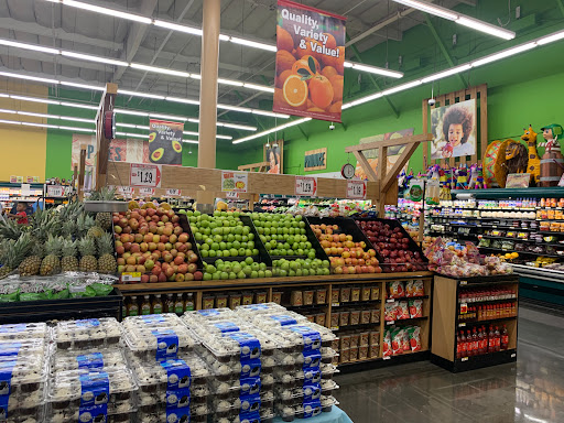Grocery Store «Superior Grocers», reviews and photos, 1033 Long Beach Blvd, Long Beach, CA 90813, USA