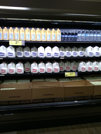 Grocery Store «Kroger», reviews and photos, 26130 Gratiot Ave, Roseville, MI 48066, USA