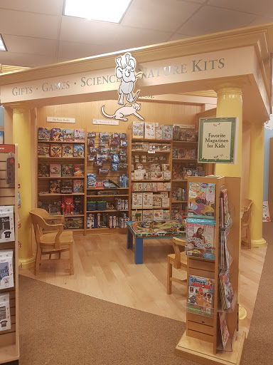 Book Store «Barnes & Noble», reviews and photos, 1076 Post Rd E, Westport, CT 06880, USA