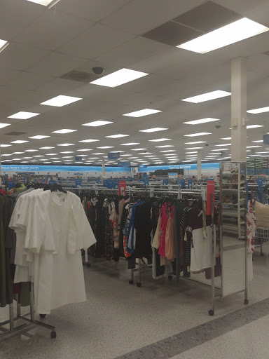 Clothing Store «Ross Dress for Less», reviews and photos, 1235 N Peachtree Pkwy, Peachtree City, GA 30269, USA