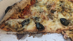 Photo n°83 de Paradou Pizzas...pizzas au feu de bois à Paradou ()