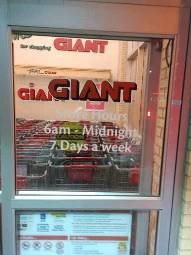 Grocery Store «Giant Food Stores», reviews and photos, 2641 MacArthur Rd, Whitehall, PA 18052, USA
