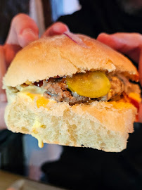 Plats et boissons du Restaurant de hamburgers Mangez et cassez-vous à Paris - n°17