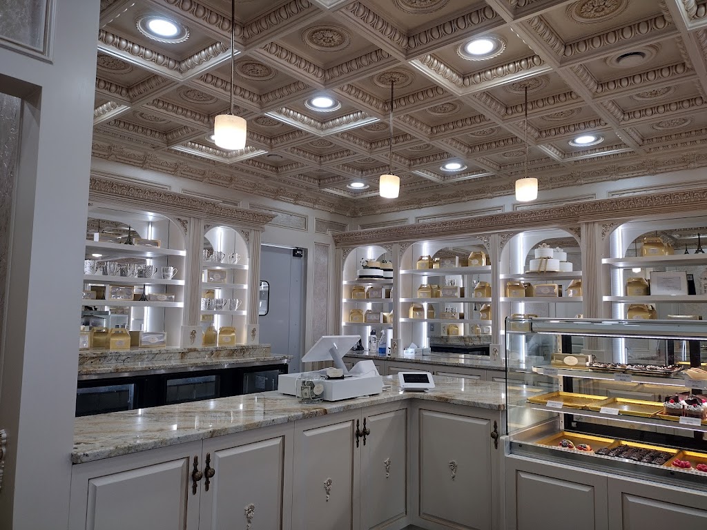 La Crème Patisserie Ecorse, MI 48192 Menu, Hours, Reviews and Contact