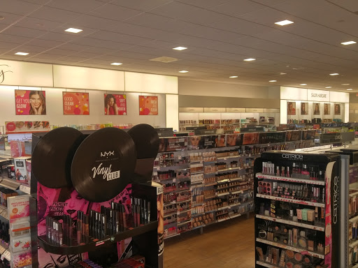 Hair Salon «Ulta Beauty», reviews and photos, 21065 Biscayne Blvd, Aventura, FL 33180, USA