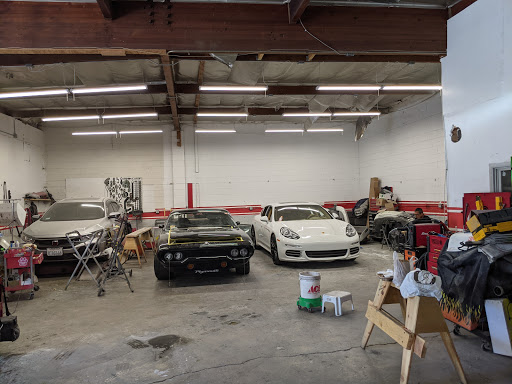 Auto Body Shop «West Coast Body & Paint», reviews and photos, 15201 Oxnard St # H, Van Nuys, CA 91411, USA