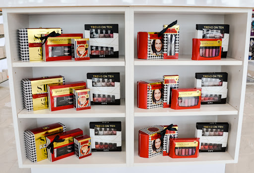 Beauty Supply Store «Planet Beauty», reviews and photos, 1151 Galleria Blvd #176, Roseville, CA 95678, USA