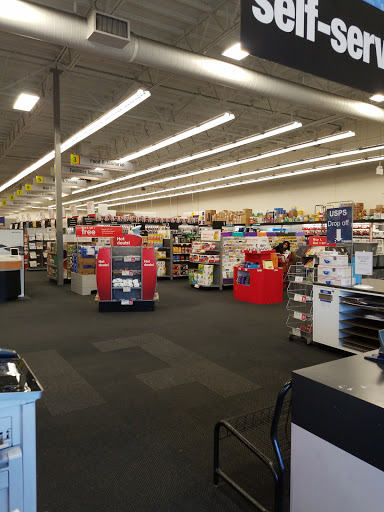 Office Supply Store «Staples», reviews and photos, 2080 W Empire Ave, Burbank, CA 91504, USA