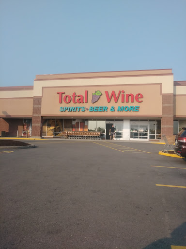 Wine Store «Total Wine & More», reviews and photos, 13887 Manchester Rd, Ballwin, MO 63011, USA