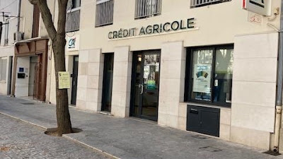 Crédit Agricole du Languedoc - Aramon à Aramon