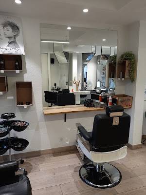 L'Atelier Des Nuances | Coiffeur - Barbier à Dax