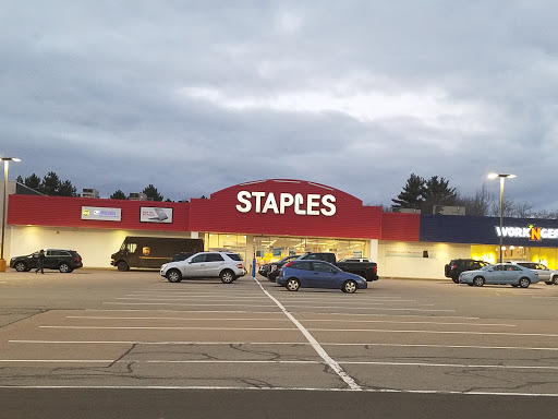 Office Supply Store «Staples», reviews and photos, 571 Boston Turnpike, Shrewsbury, MA 01545, USA
