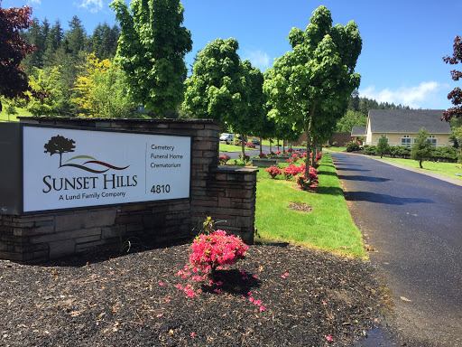 Funeral Home «Sunset Hills Cemetery, Funeral Home & Crematorium», reviews and photos, 4810 Willamette St, Eugene, OR 97405, USA